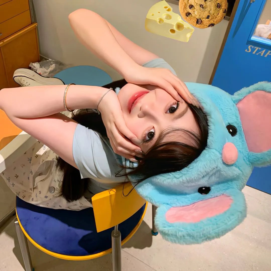 默
